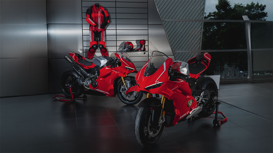 Ducati Panigale V4 R