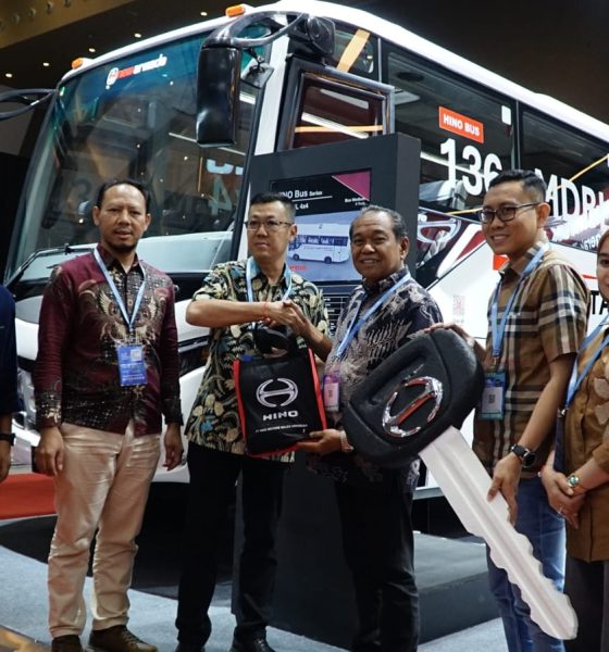 Hino Bus 136 MDBL 4x4