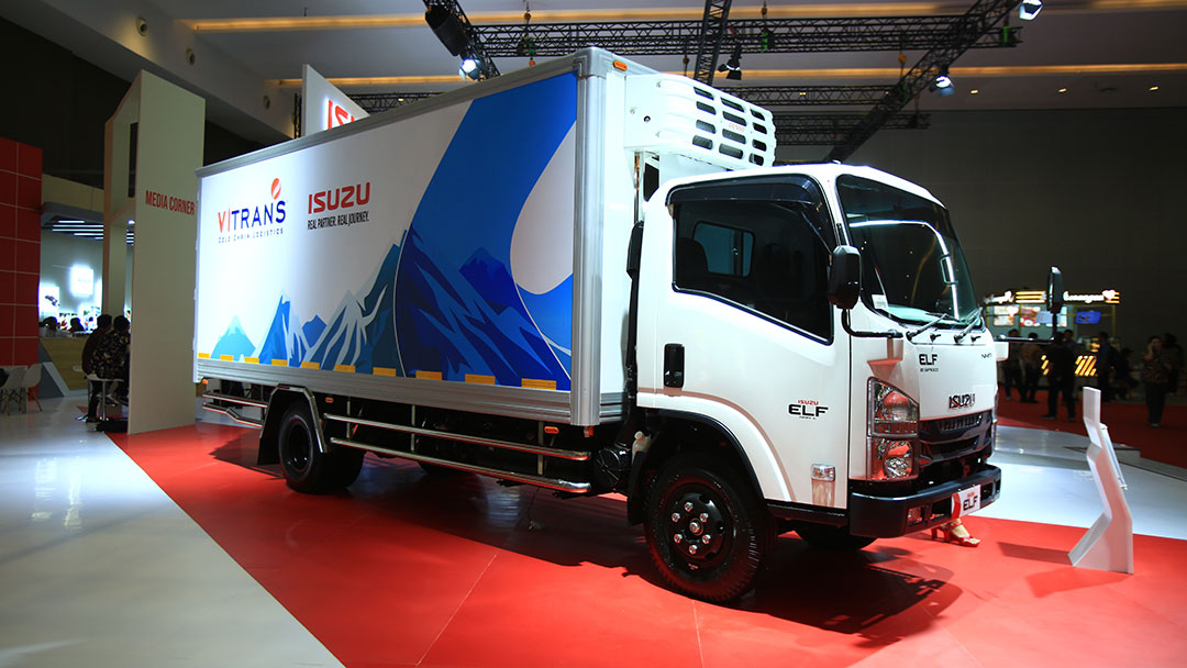 Isuzu ELF Refrigerator-Box
