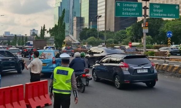 Kantong parkir hari buruh