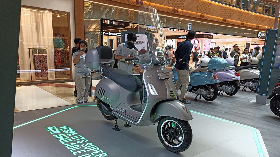 Vespa GTS Super Tech 250