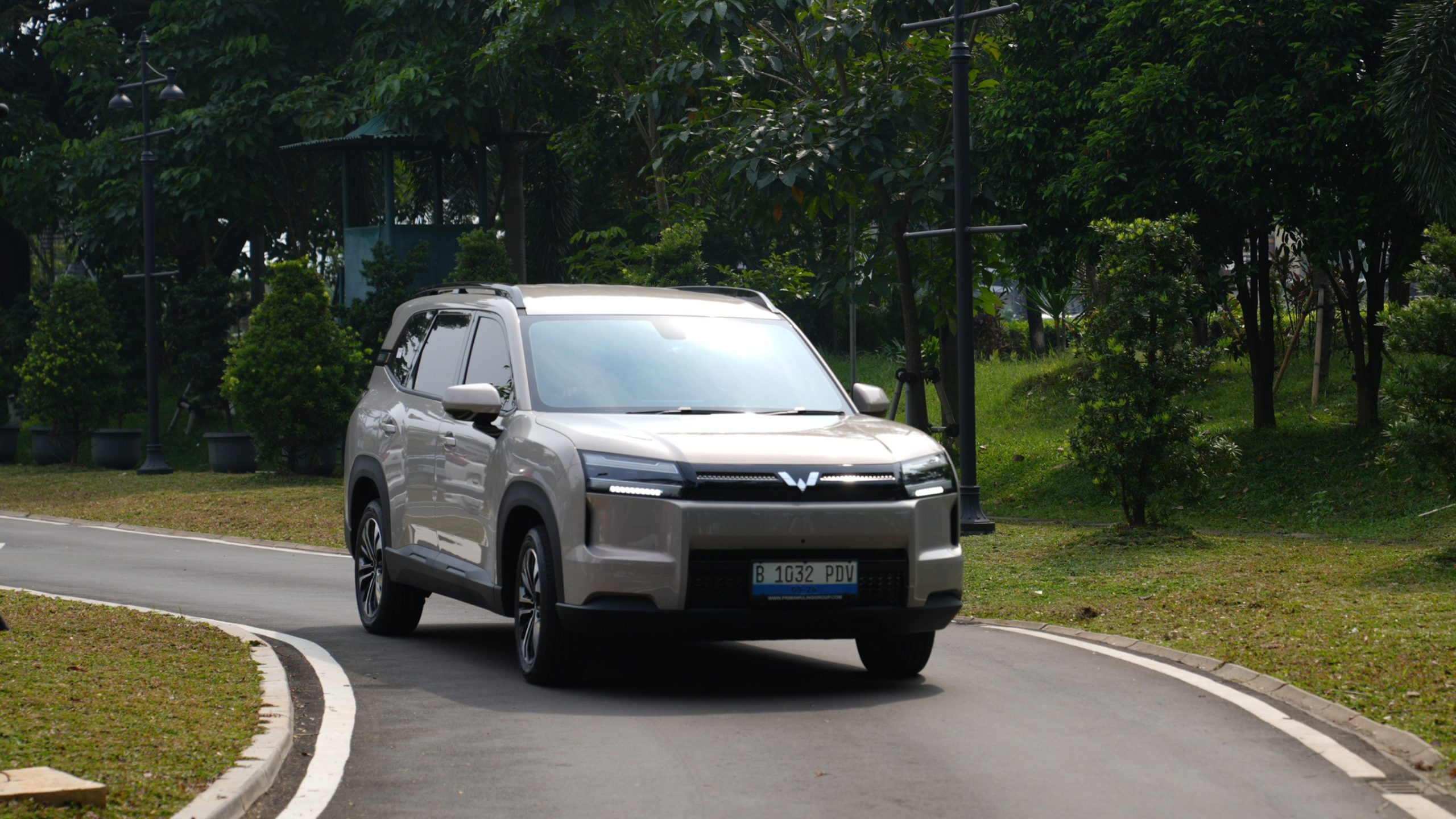 Wuling Eksion mulai dikirim ke konsumen