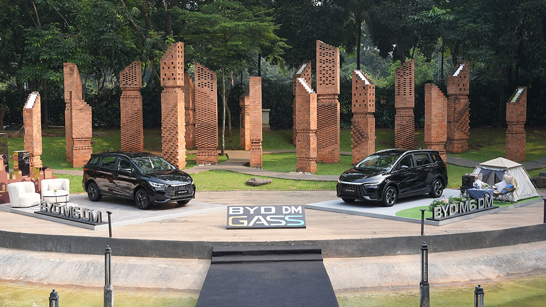 Harga BYD M6 DM