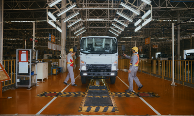 Isuzu Indonesia catat sejarah baru dengan produksi 300.000 unit