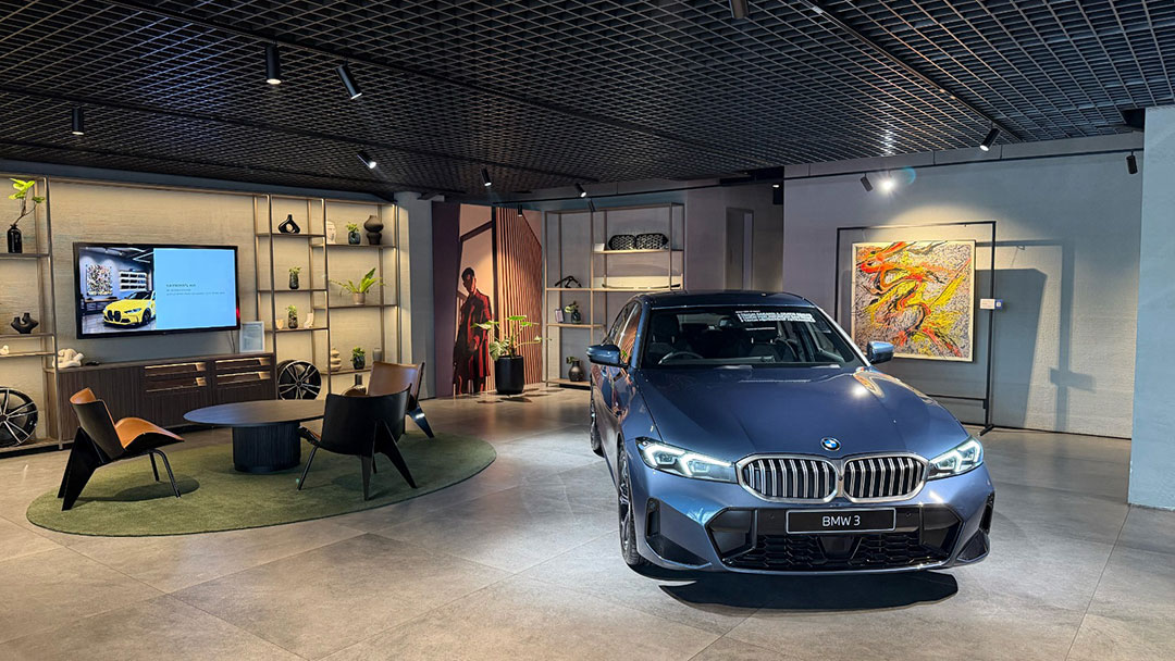 BMW Astra Sulap Showroom Jadi Galeri Seni hingga Oktober