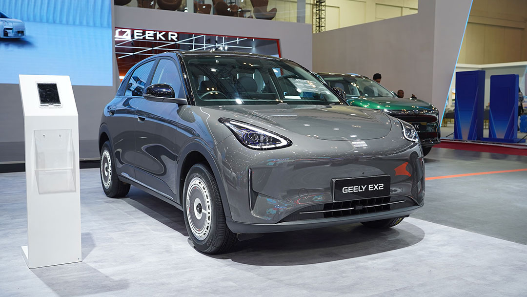 Geely EX2