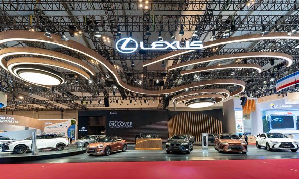 Booth Lexus