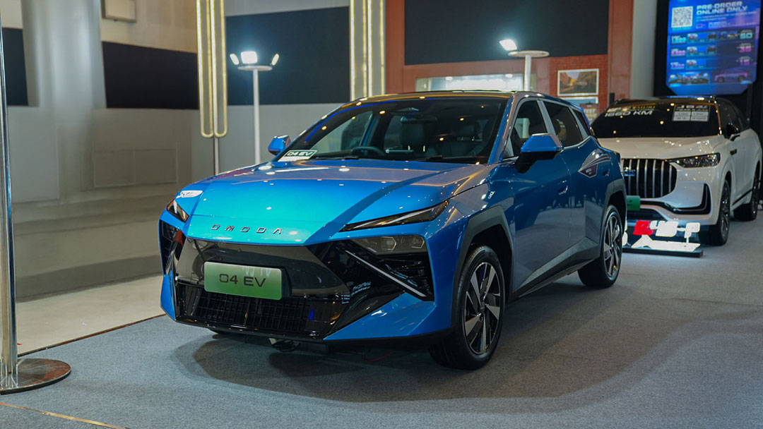 Omoda O4 GIIAS Surabaya 2026