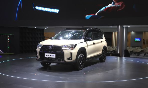 Suzuki XL7