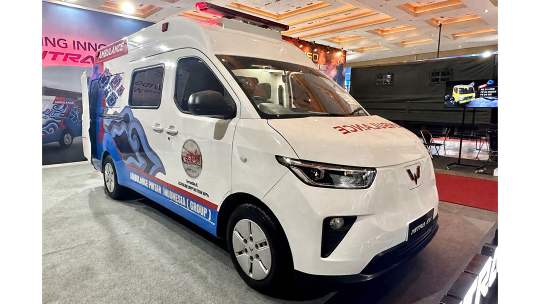 Wuling Mitra EV Ambulans
