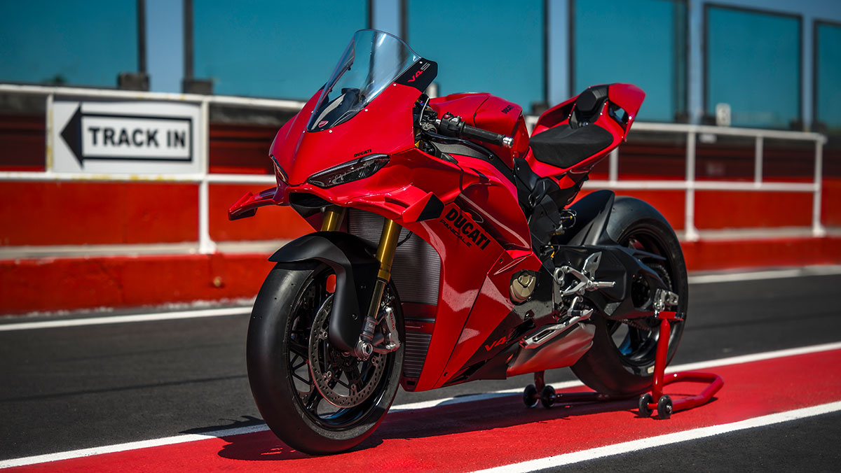 Ducati Panigale V4 MY2027