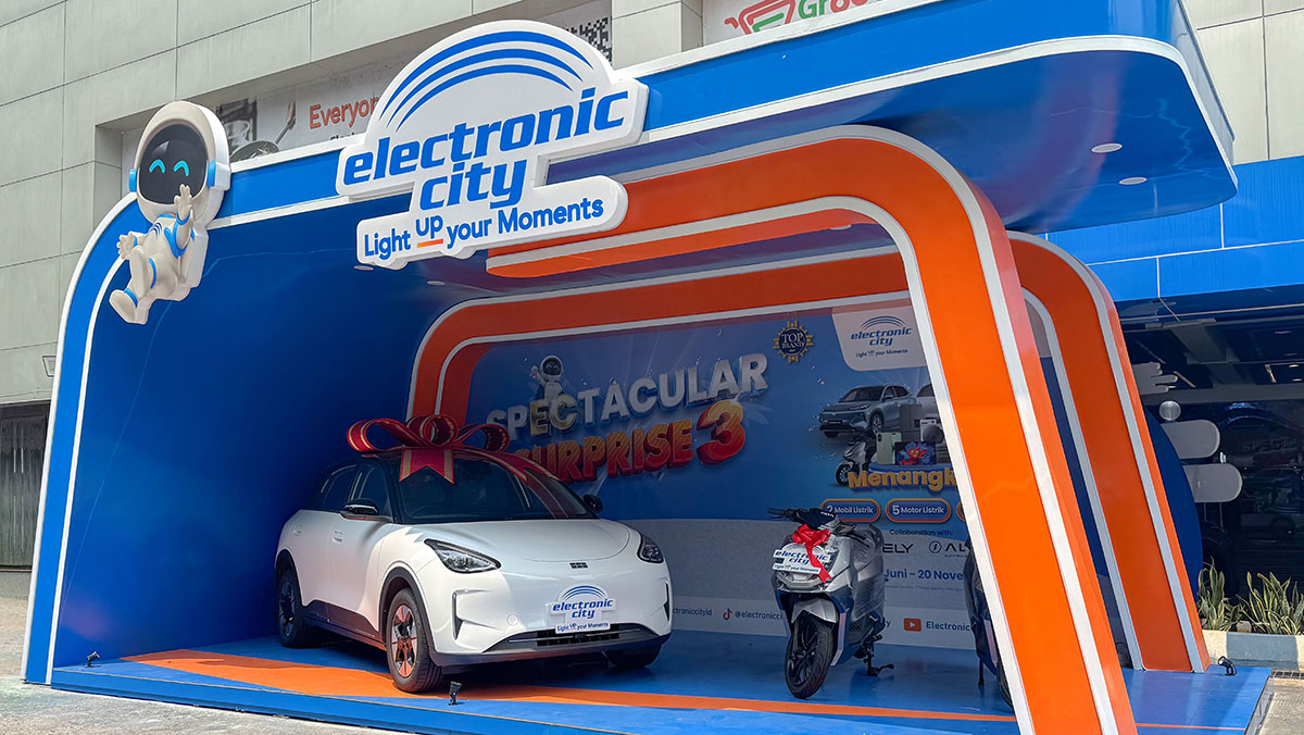 Geely Starray EM-i dan EX2 Jadi Hadiah Undian Electronic City