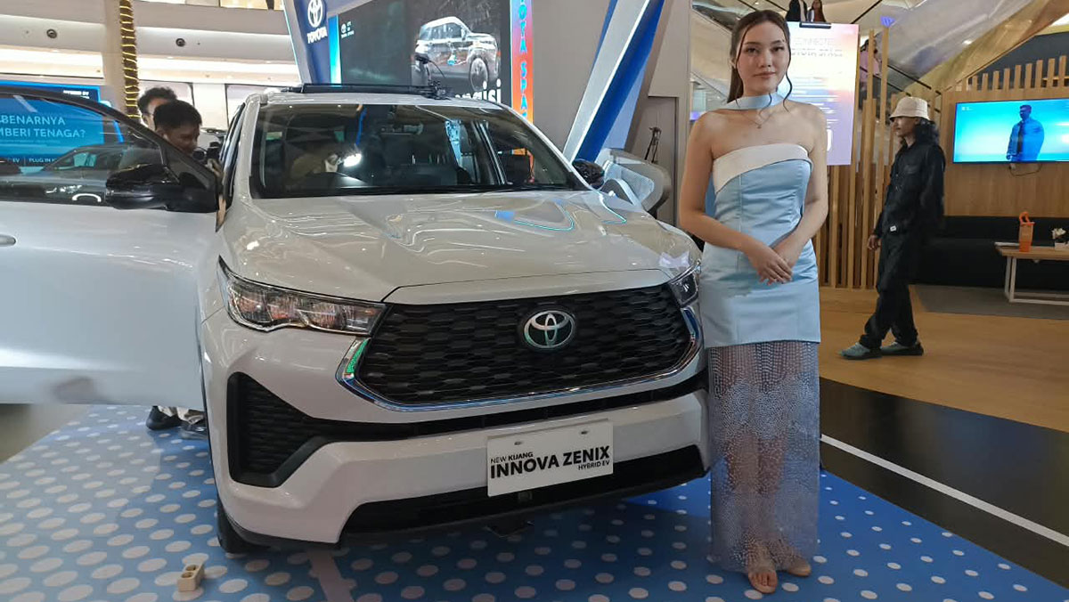 Toyota Kijang Innova Zenix